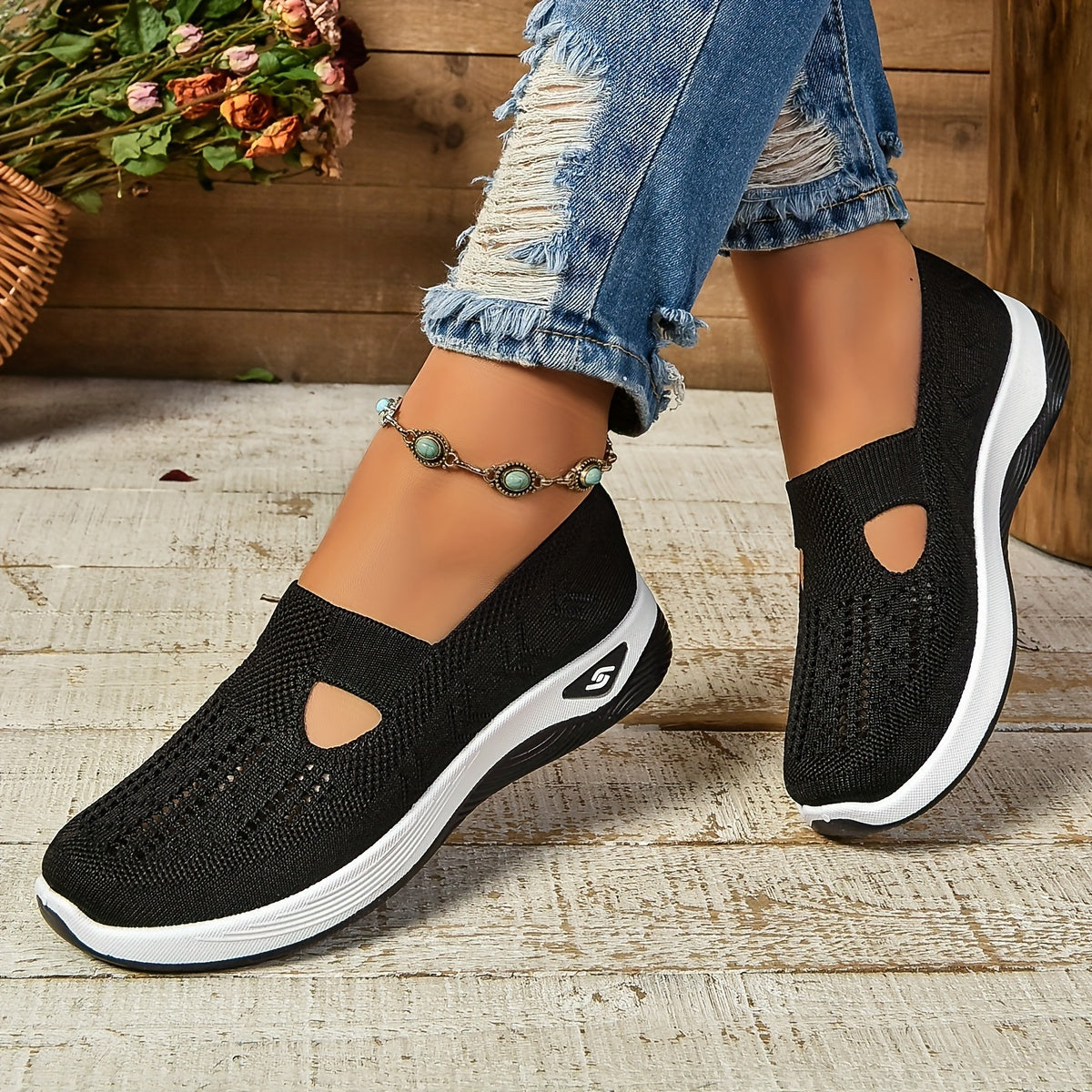 Élodie Martin | Abby Orthopaedic Slip-On Shoes with Effortless Comfort For Women
