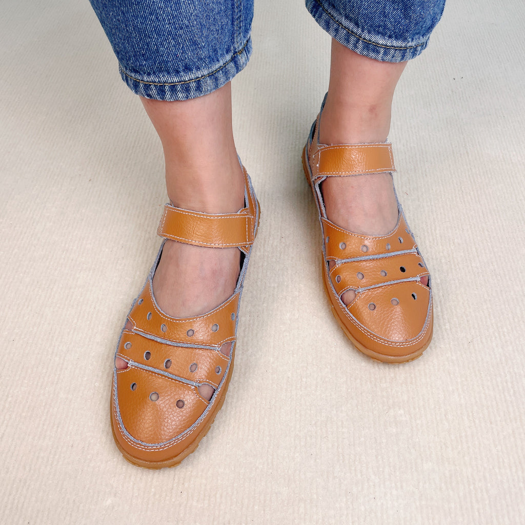 Grace™- Hollow Hook Flat Sandals — Open-Toe