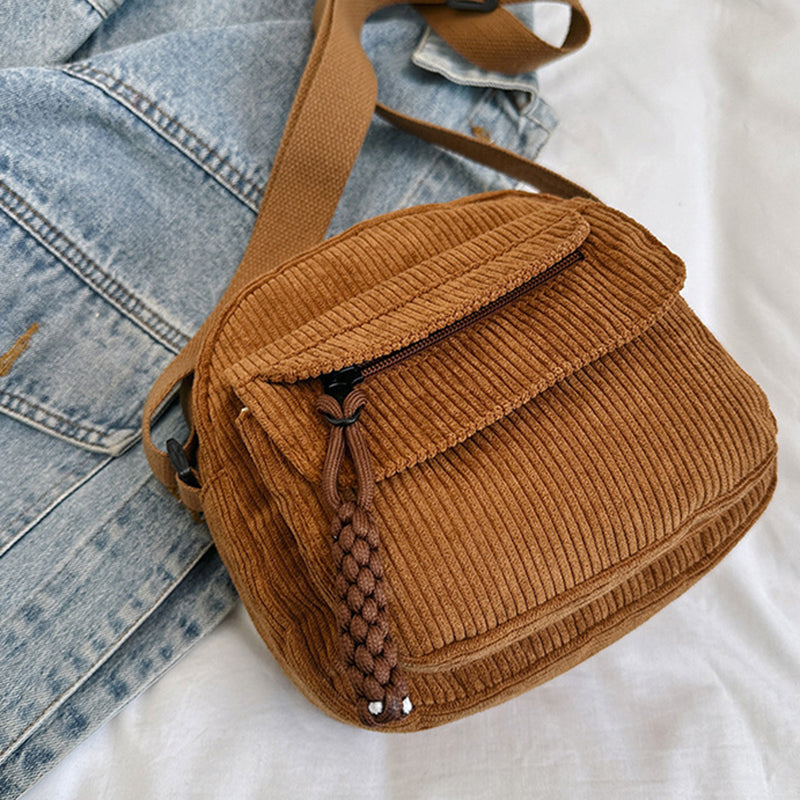 Women's Crossbody Bag Zip Pocket Small — view 4