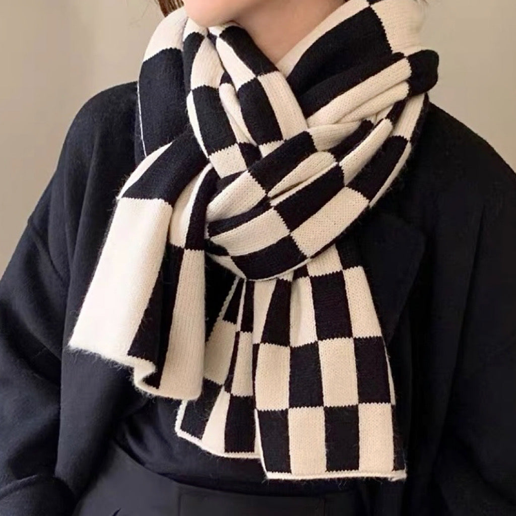Women's Winter Scarf Checkerboard Print Knit — view 5